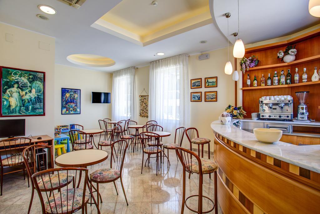 Hotel Olympia Gabicce Mare Esterno foto