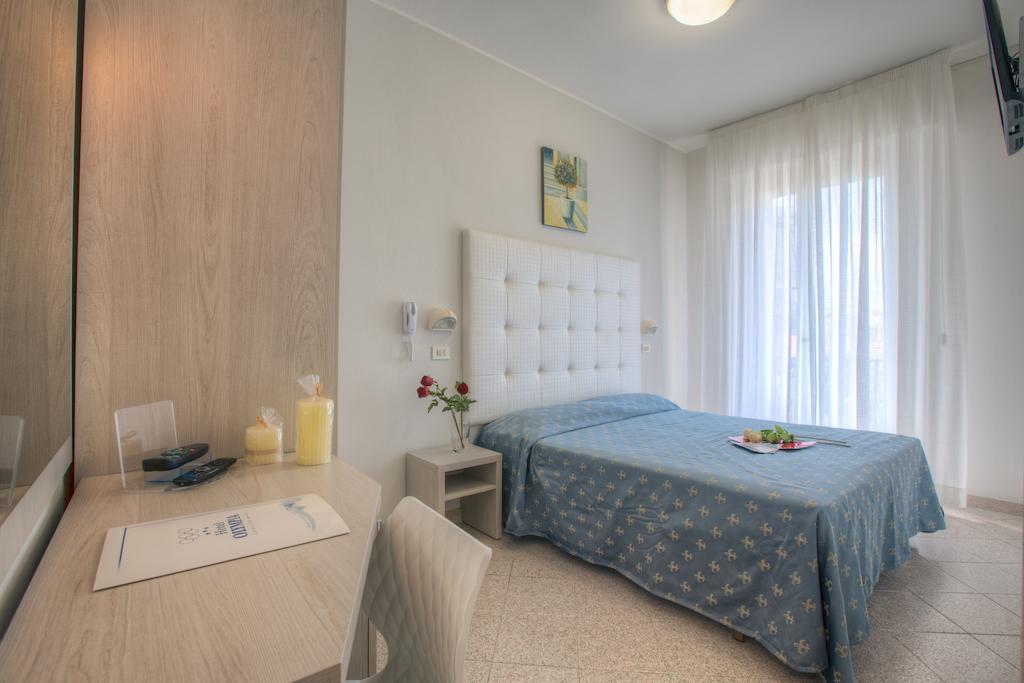 Hotel Olympia Gabicce Mare Camera foto